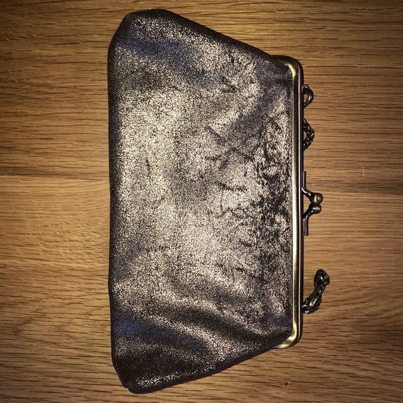 KENNETH COLE REACTION Distressed Leather Clutch - Picture 5 of 7